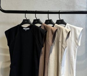 تیشرت هاله