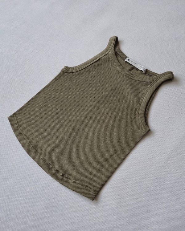 Short Crop Top - Image 4